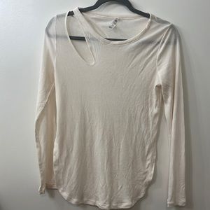 Long sleeve alo shirt